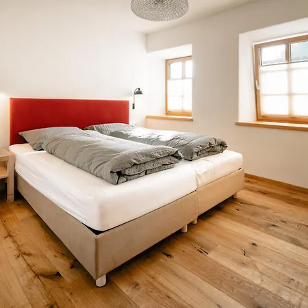 Gruenwald Πανδοχείο *