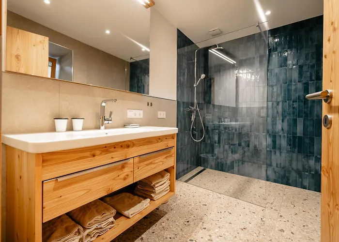 Gruenwald * Sankt Daniel